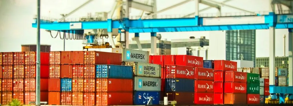 Conteneuriser des bases de données avec Docker… une idée folle ?
